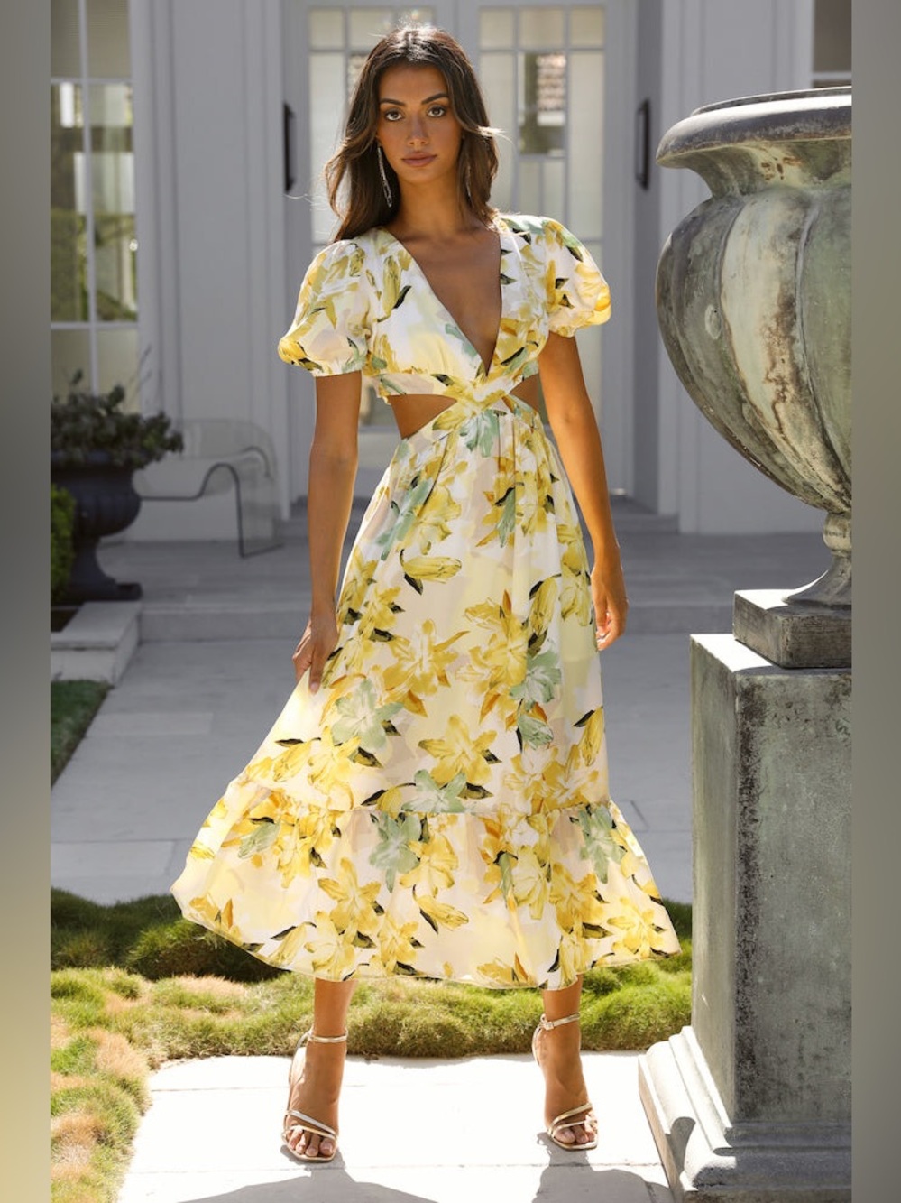 HELLO MOLLY FEELIN FLORALS MIDI DRESS YELLOW MEDIUM